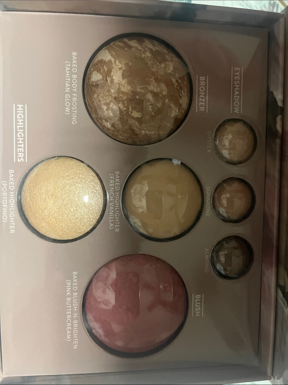 Laura Geller Pink Marble Baked Full Face Palette with Gold Accents - Picture 2 of 4